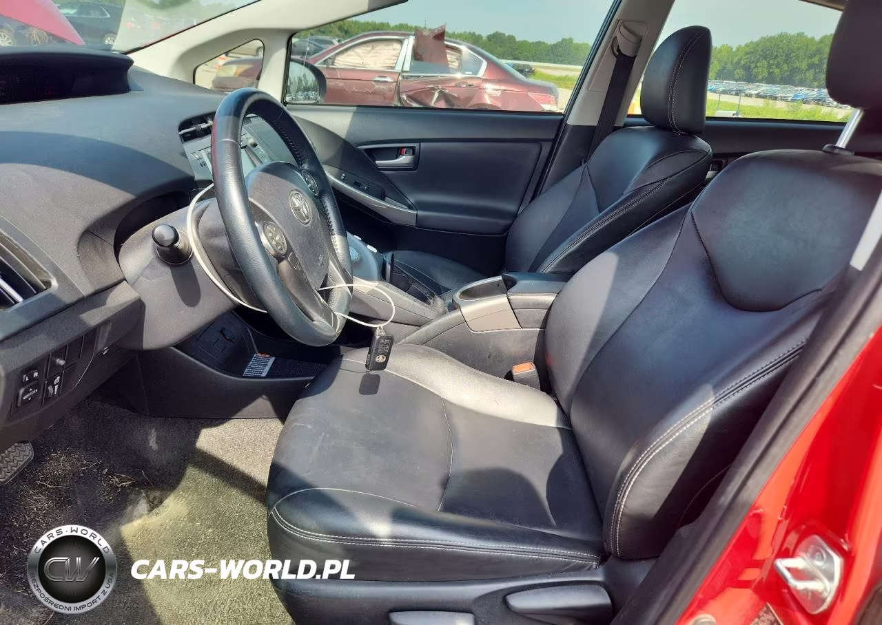 2015 Toyota Prius Persona Series VIN:JTDKN3DU4F0421897 - 7