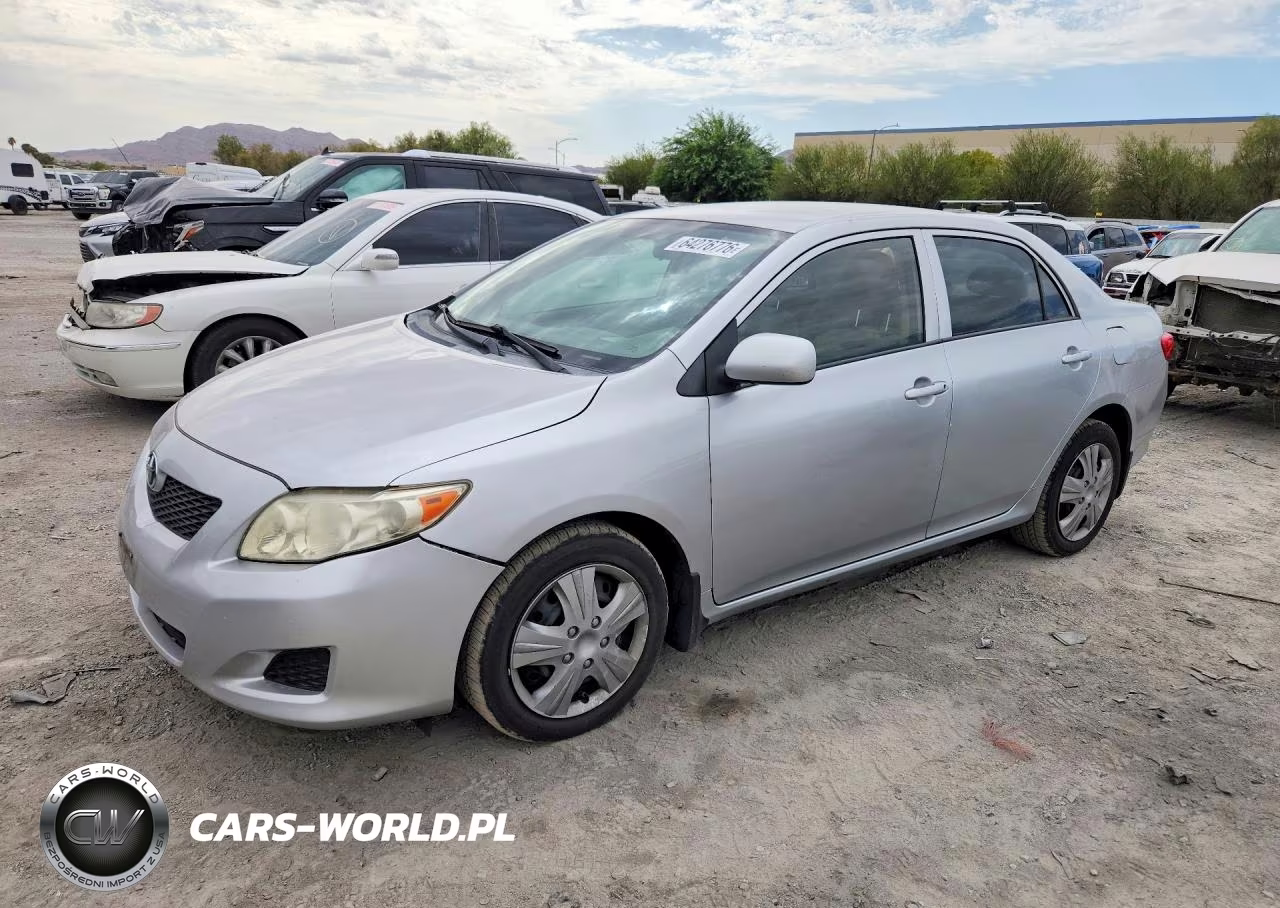 2010 Toyota Corolla Le – zdjęcie 1 z 12