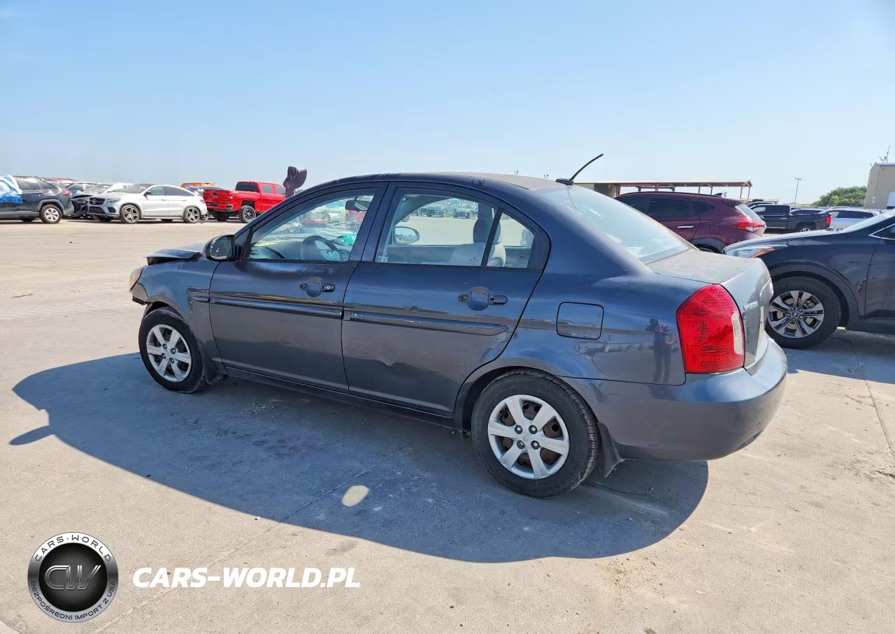 2008 Hyundai Accent Gls VIN:KMHCN46CX8U243810 - 2