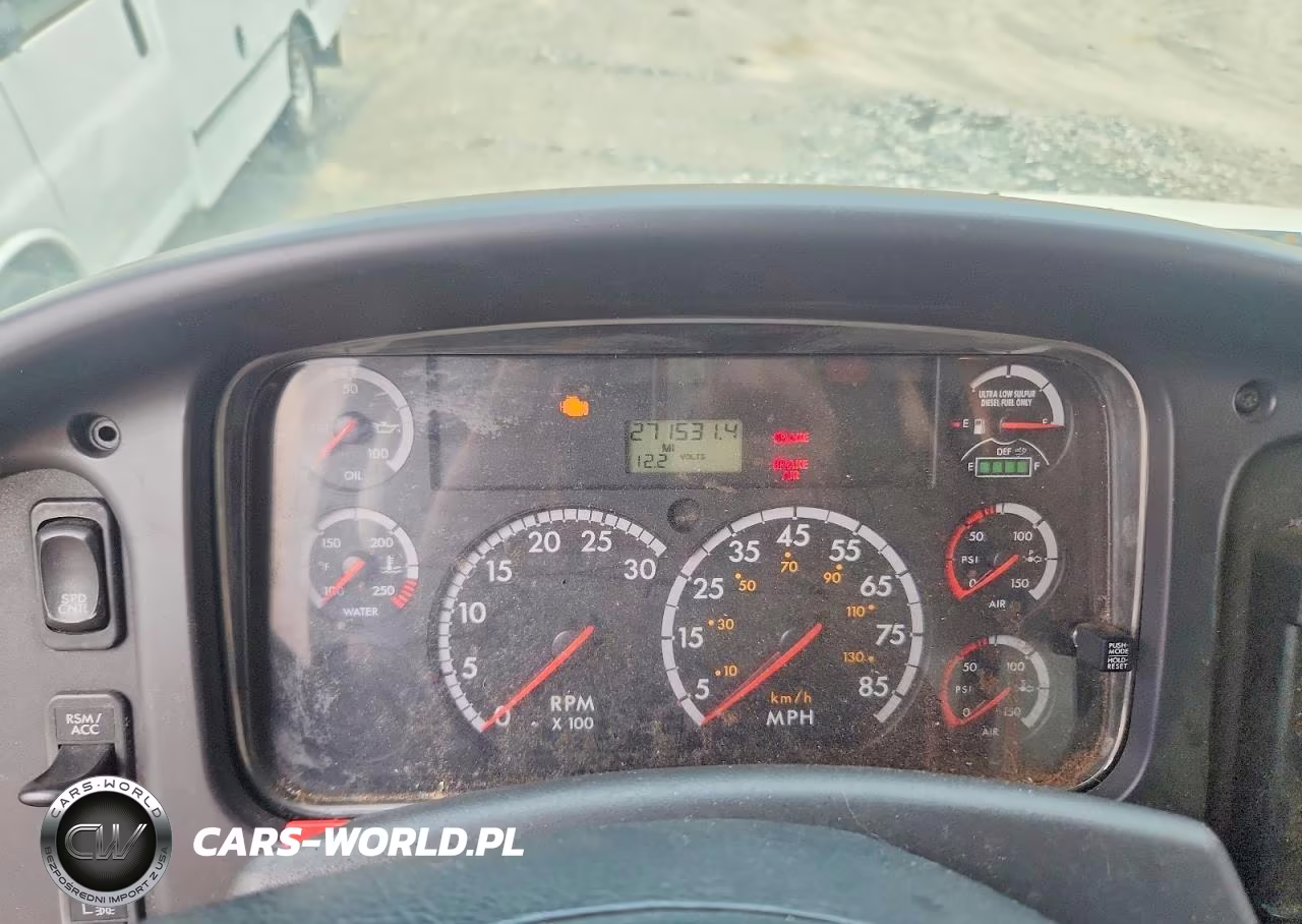 2014 Freightliner Business Class M2 Box Truck VIN:1FVACWDT2EHFS9338 - 9