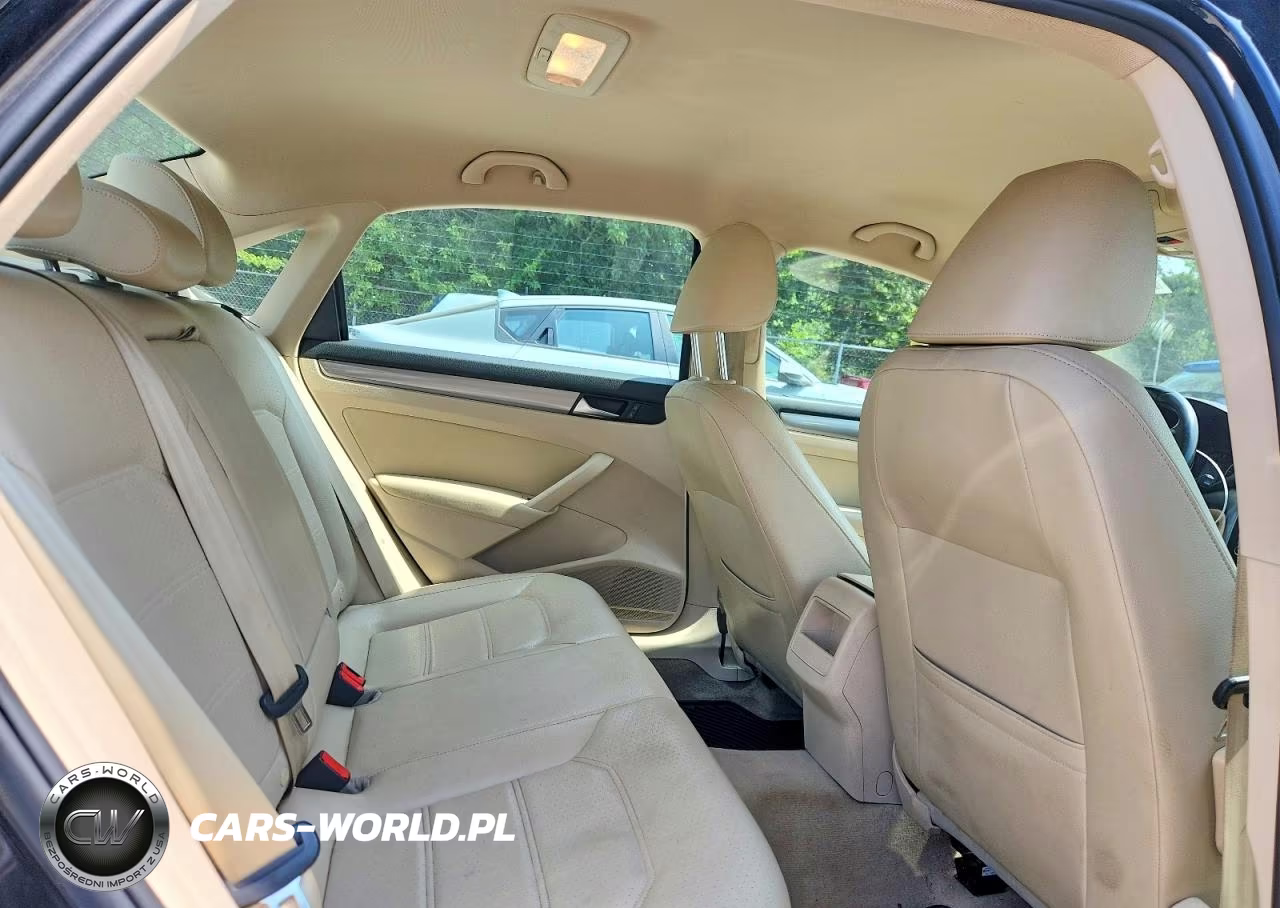 2014 Volkswagen Passat S VIN:1VWAP7A35EC003562 - 10