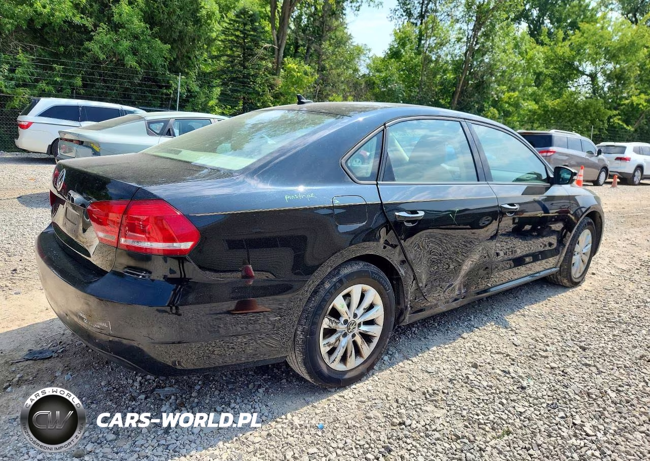 2014 Volkswagen Passat S VIN:1VWAP7A35EC003562 - 3