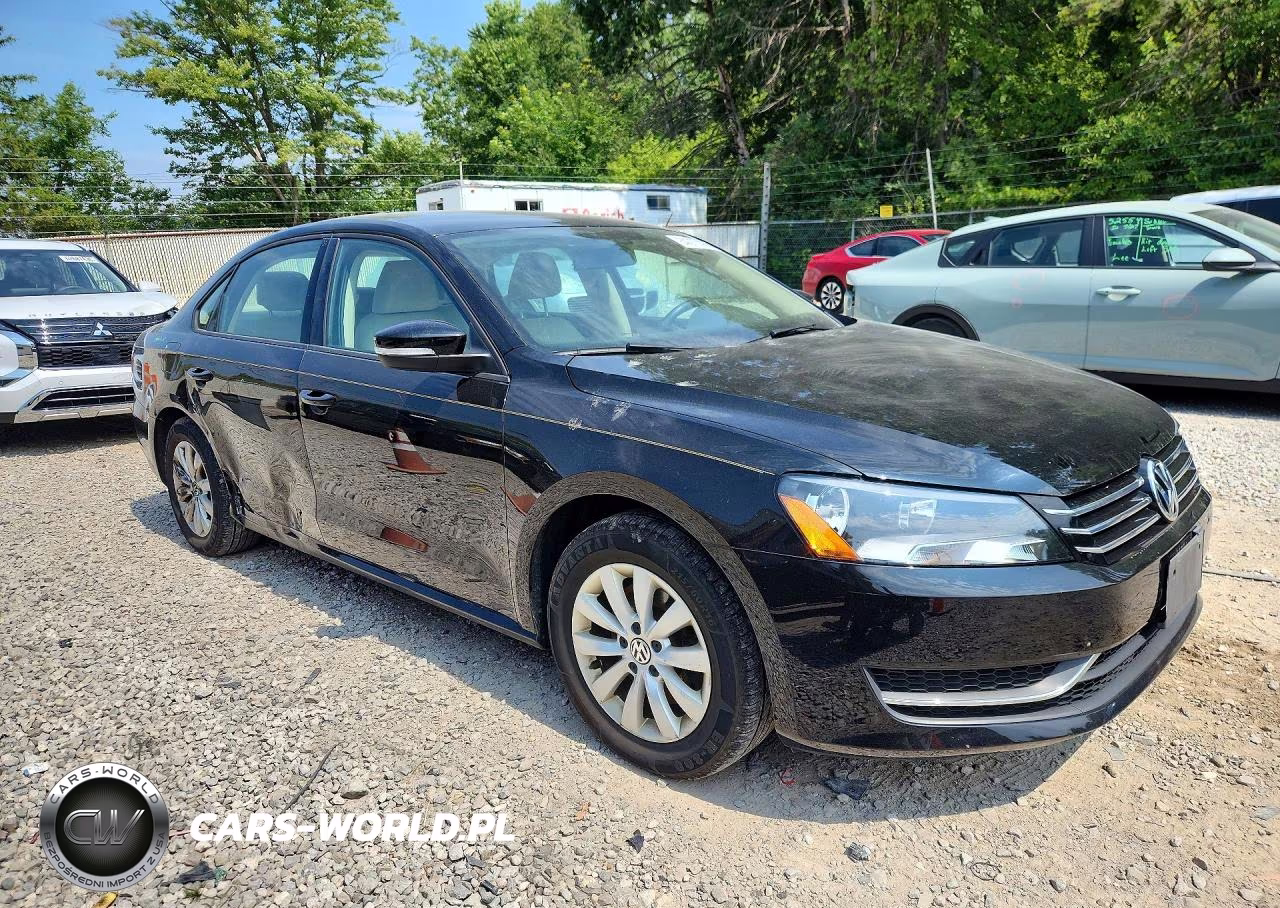 2014 Volkswagen Passat S VIN:1VWAP7A35EC003562 - 4