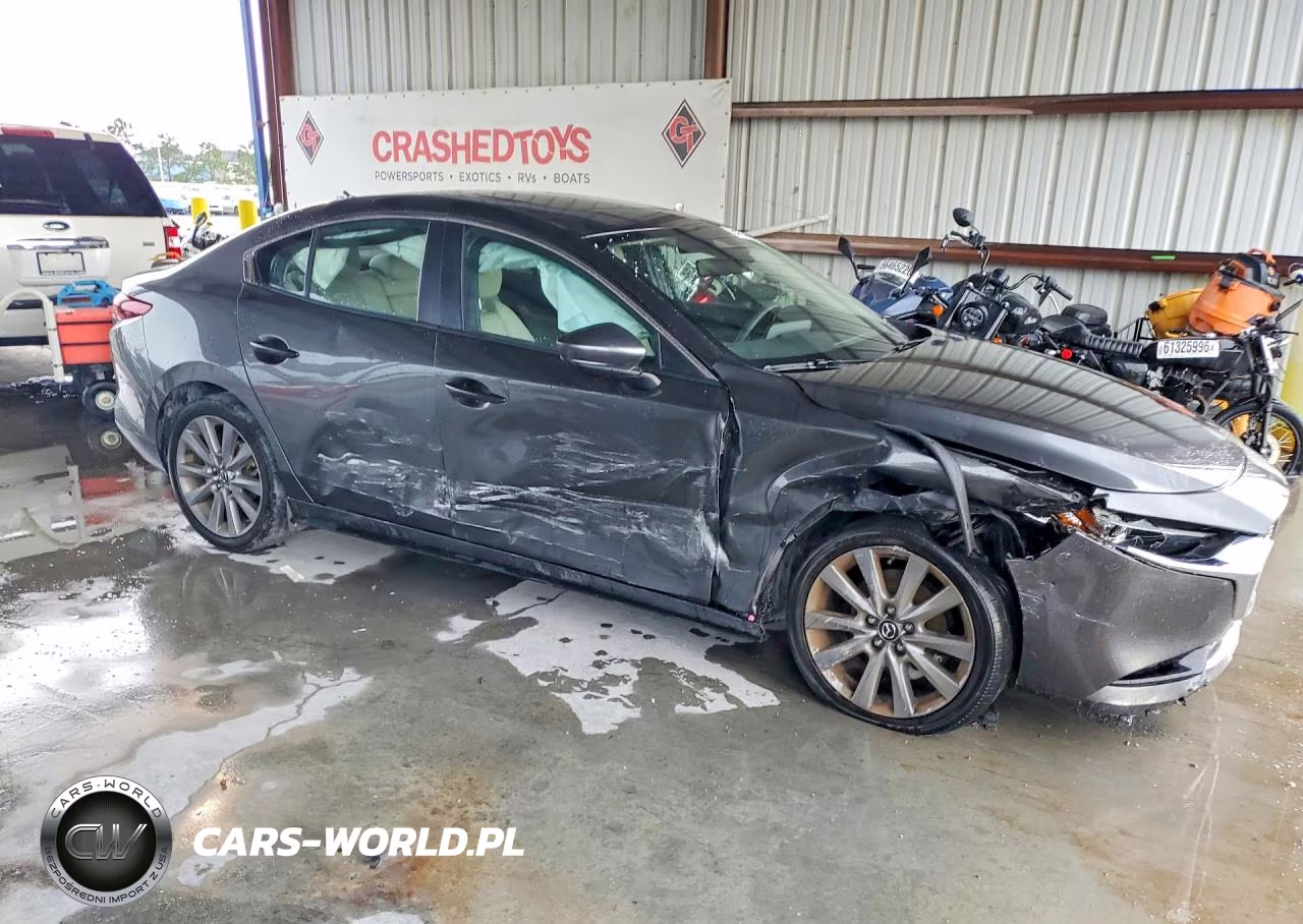 2025 Mazda 3 Preferred VIN:3MZBPACM1SM453551 - 4
