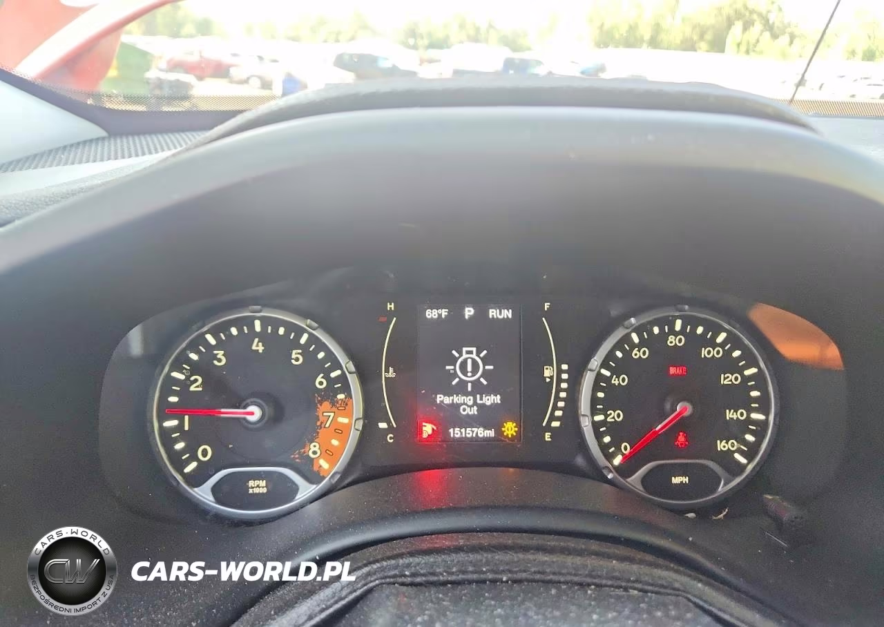 2015 Jeep Renegade Latitude VIN:ZACCJBBT0FPC28533 - 9