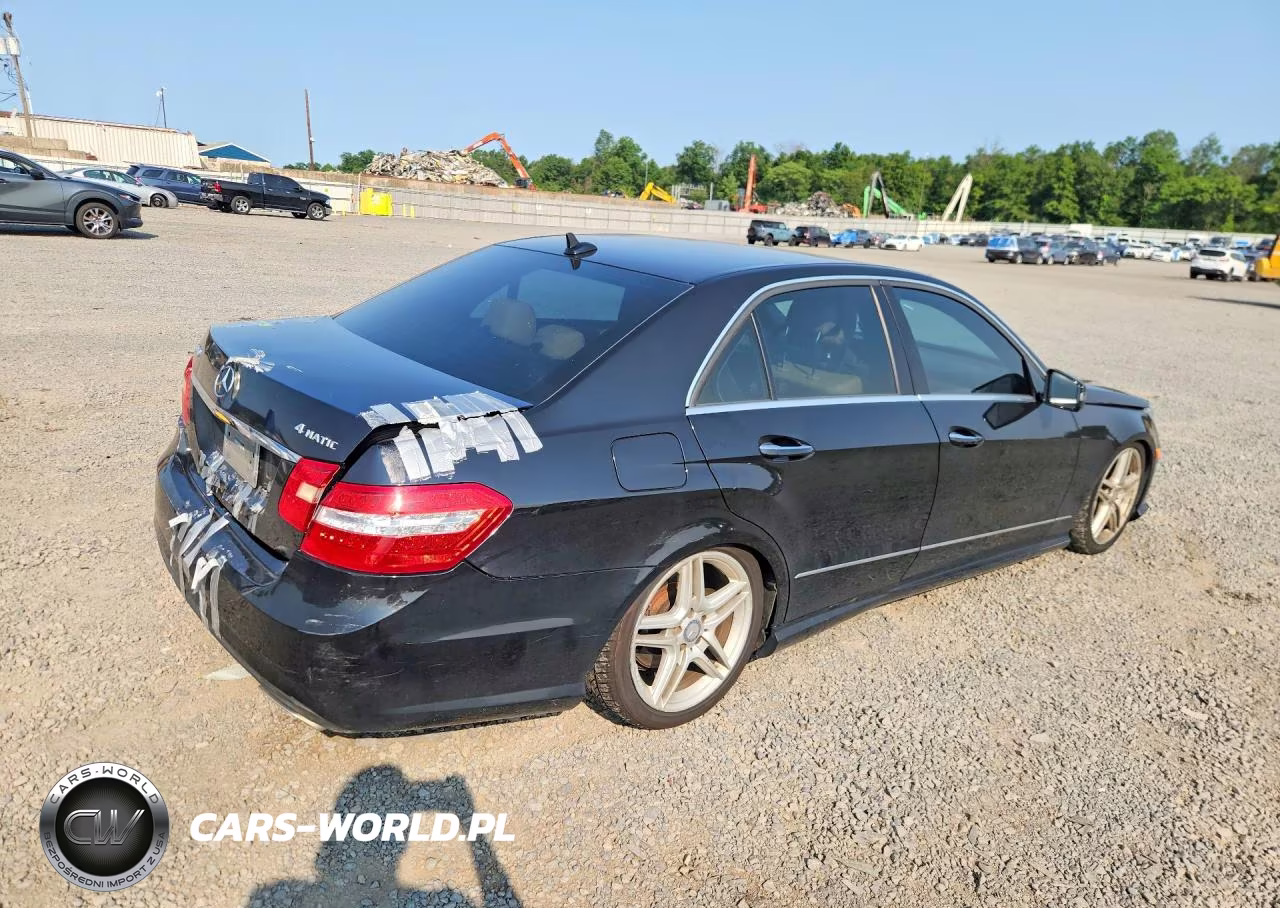 2011 Mercedes-Benz E 550 4Matic VIN:WDDHF9AB5BA298179 - 3