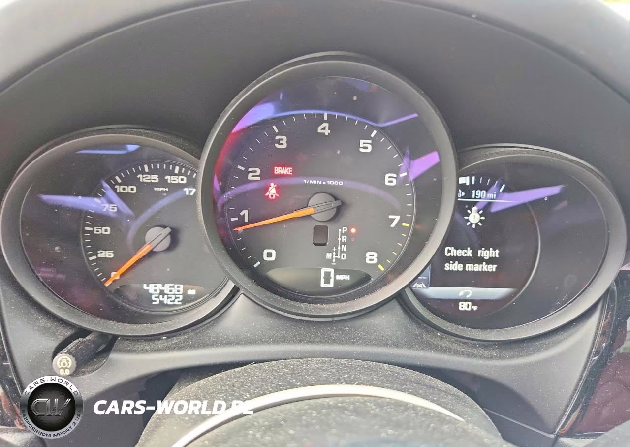 2018 Porsche Macan VIN:WP1AA2A57JLB19136 - 9