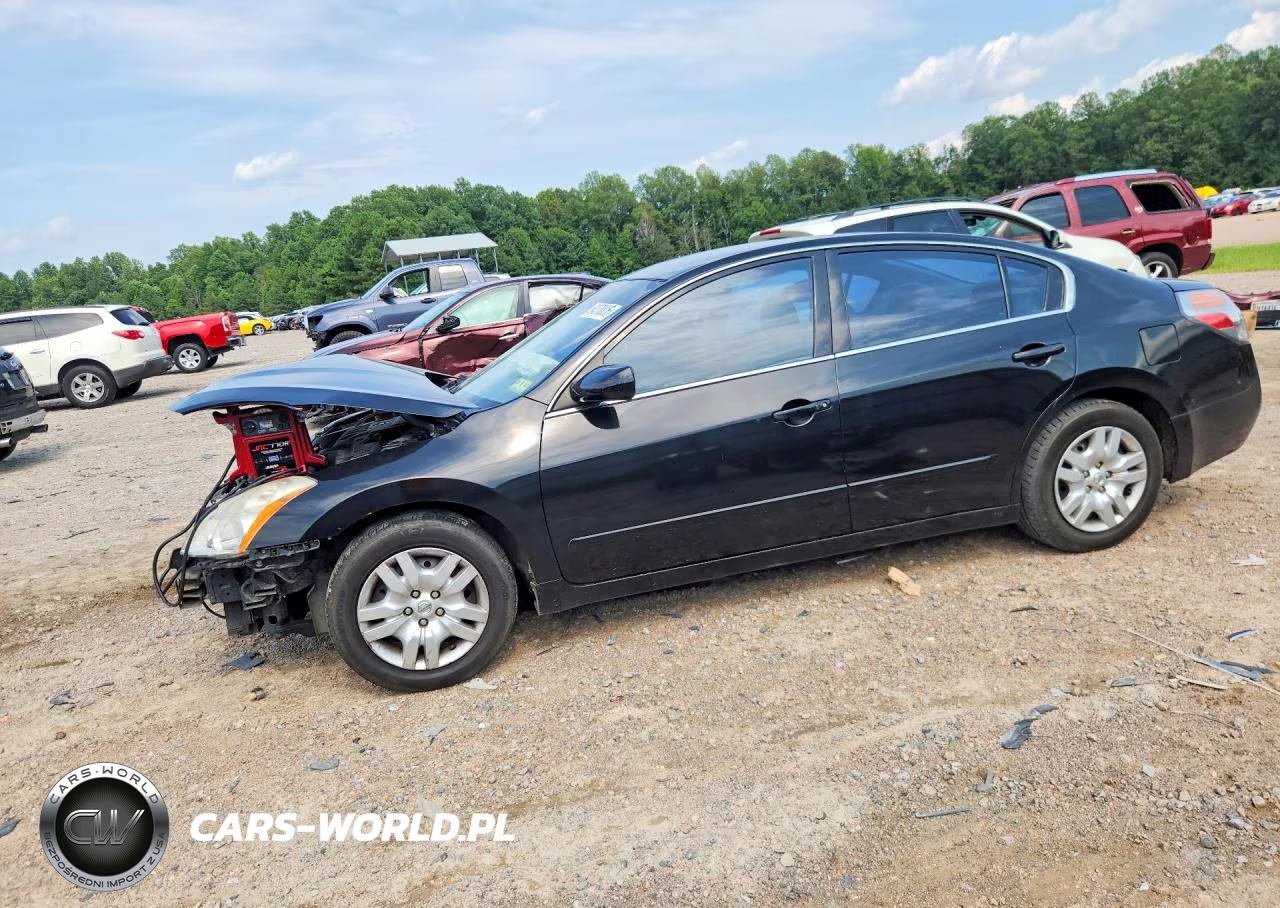2010 Nissan Altima 2.5 – zdjęcie 1 z 13