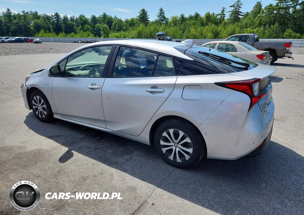 2021 Toyota Prius Le Awd-E VIN:JTDL9MFU4M3024360 - 2