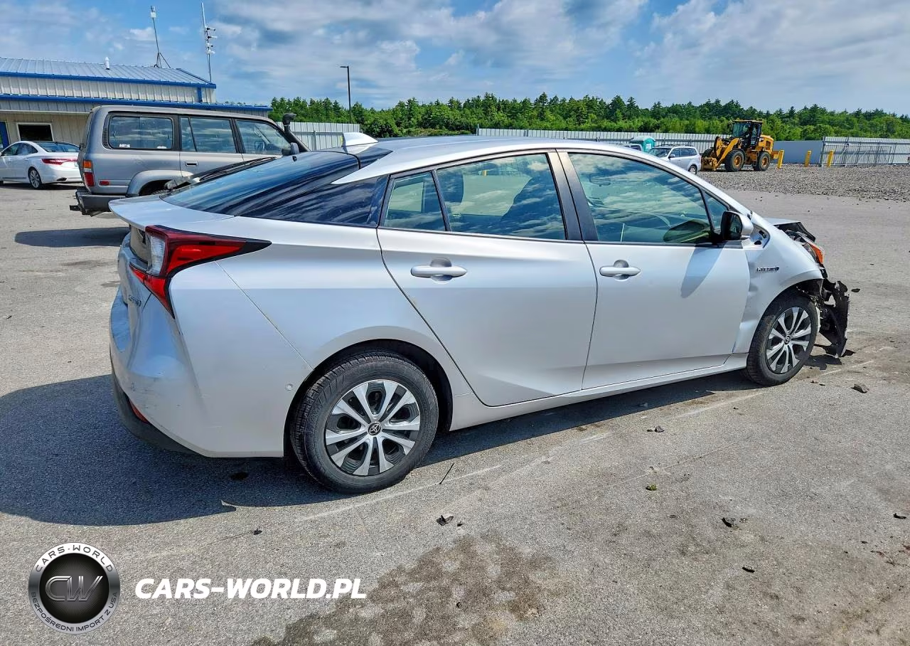 2021 Toyota Prius Le Awd-E VIN:JTDL9MFU4M3024360 - 3