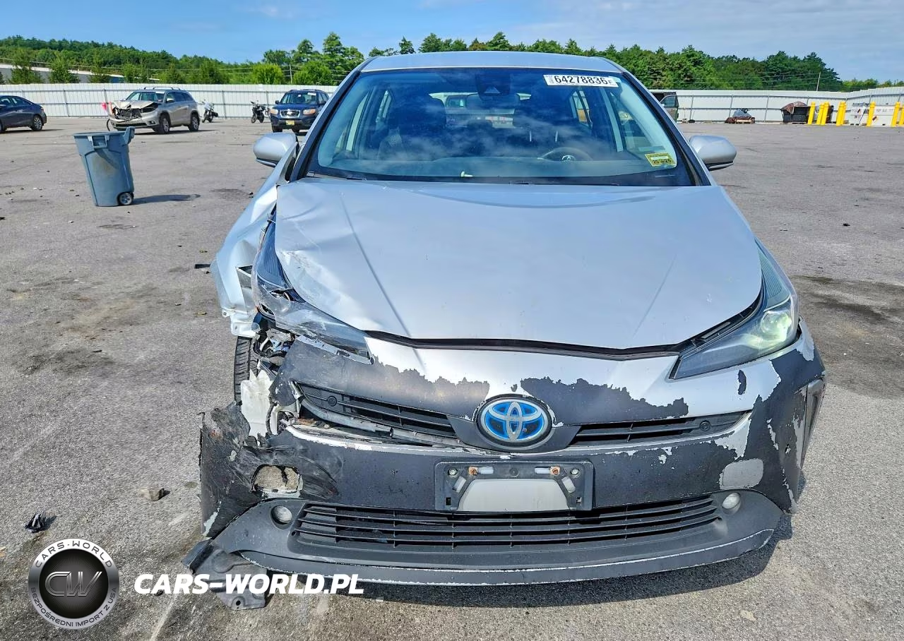2021 Toyota Prius Le Awd-E VIN:JTDL9MFU4M3024360 - 5
