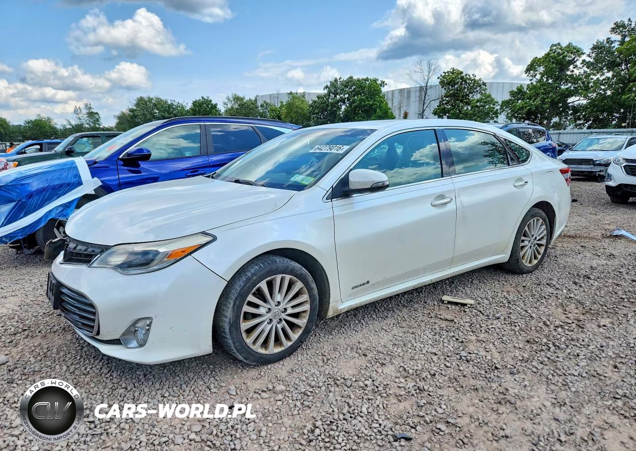 2013 Toyota Avalon Hybrid Limited