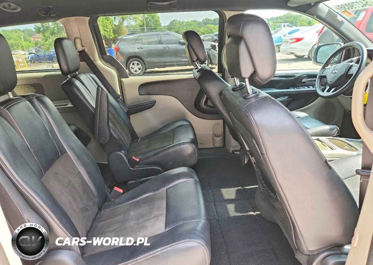 2019 Dodge Grand Caravan Sxt VIN:2C4RDGCGXKR674937 - 11