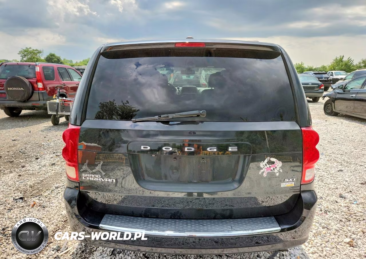 2019 Dodge Grand Caravan Sxt VIN:2C4RDGCGXKR674937 - 6