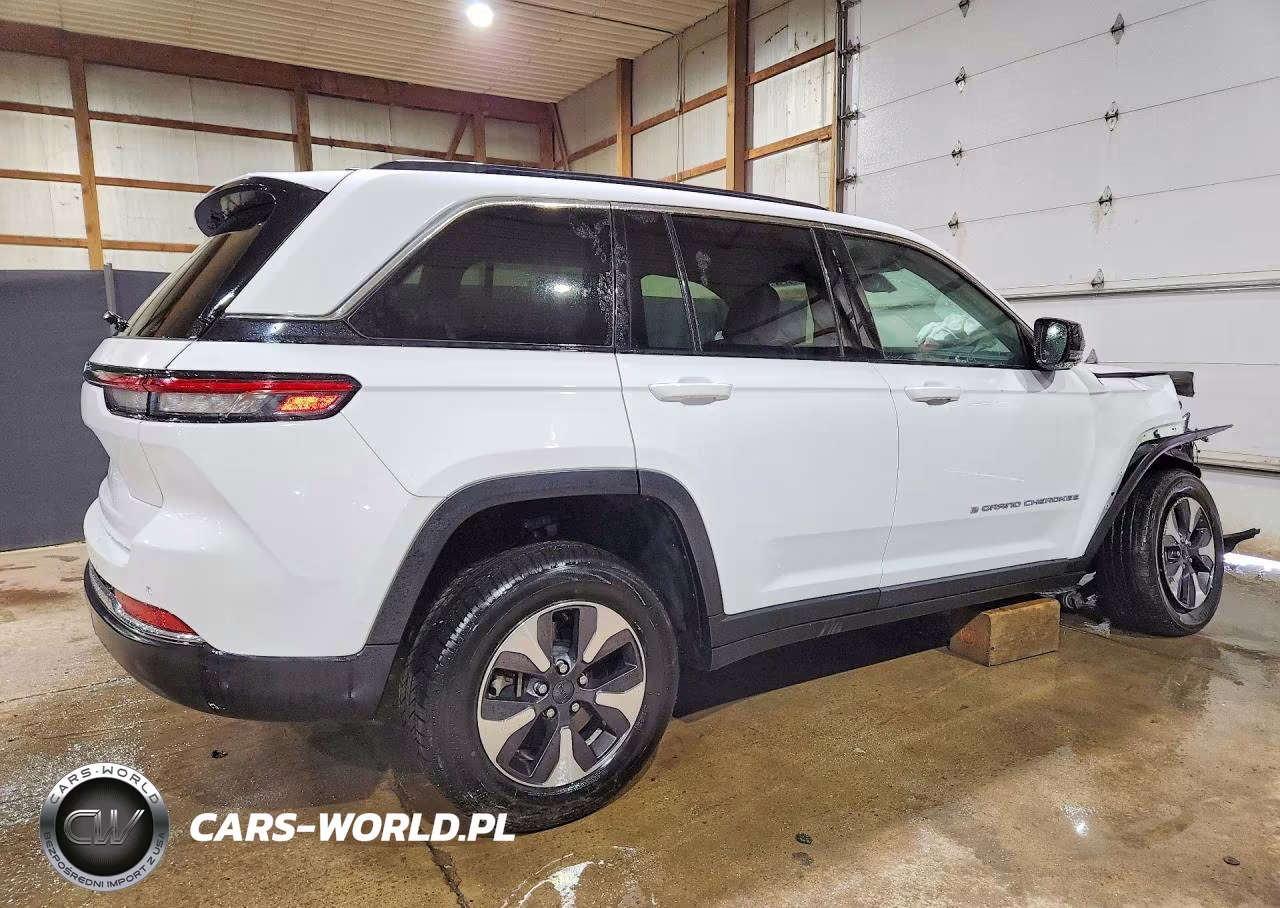 2024 Jeep Grand Cherokee Limited 4Xe VIN:1C4RJYB66R8518584 - 3