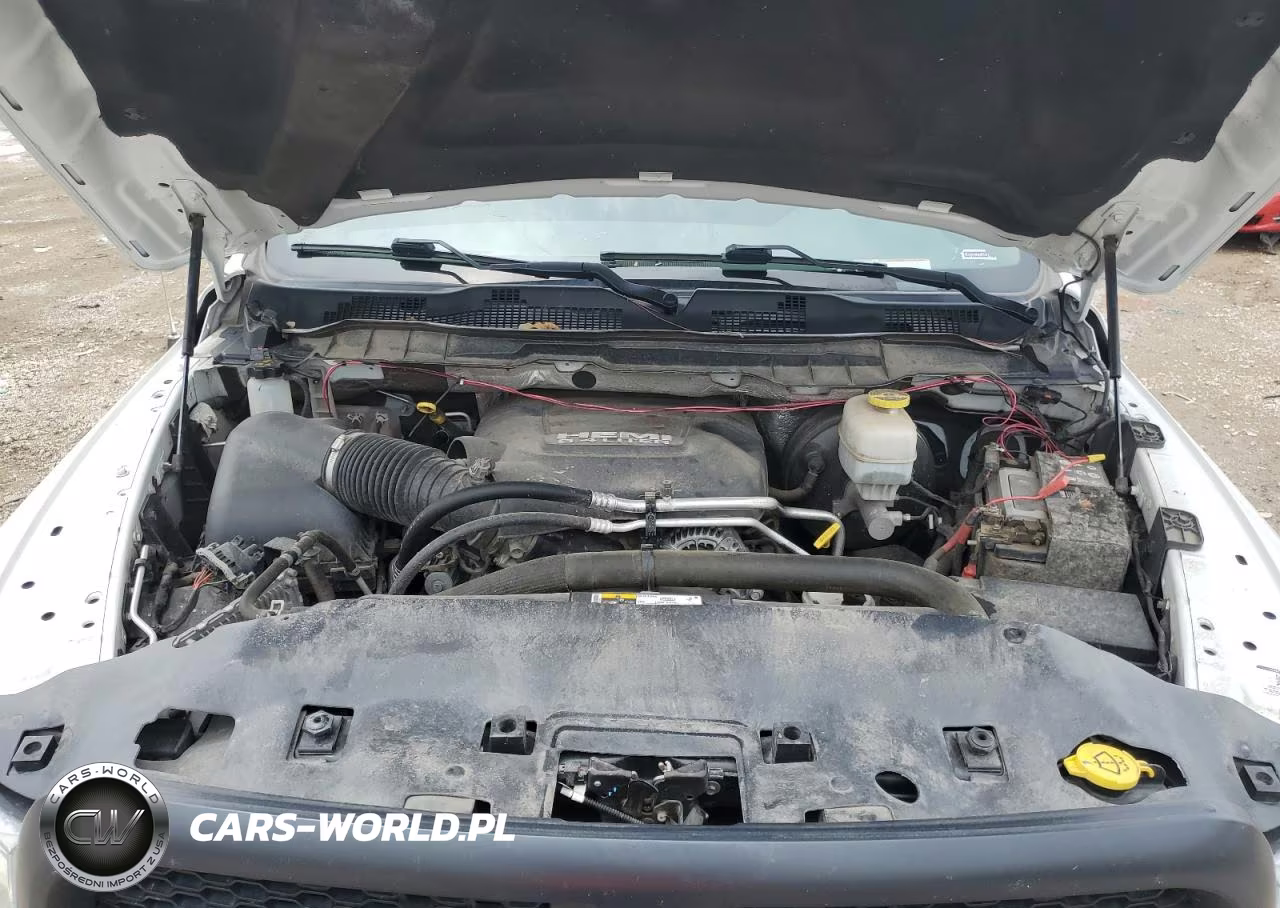 2018 Ram 2500 St VIN:3C6TR5CJ7JG339850 - 11