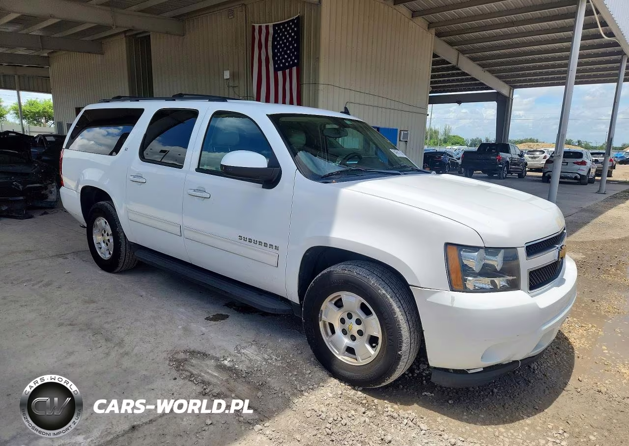 2012 Chevrolet Suburban C1500 Lt VIN:1GNSCJE04CR202300 - 4
