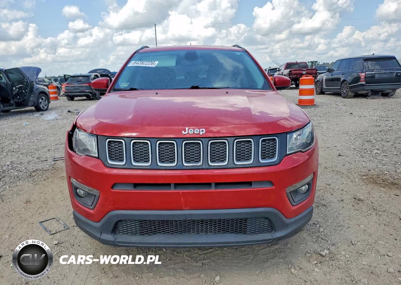 2021 Jeep Compass Latitude VIN:3C4NJDBBXMT520708 - 5
