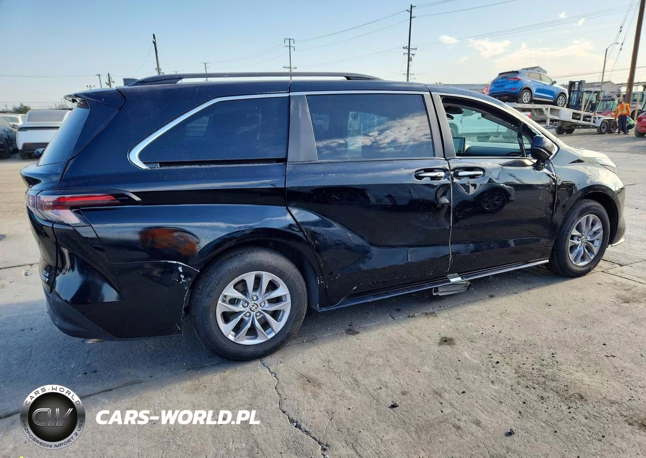2024 Toyota Sienna Xle VIN:5TDYRKEC9RS215586 - 4