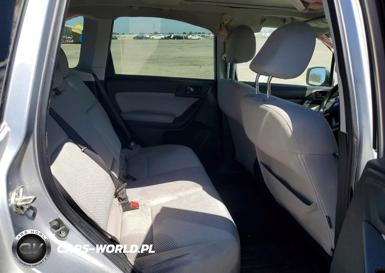 2018 Subaru Forester 2.5I Premium VIN:JF2SJAGC5JH415220 - 10
