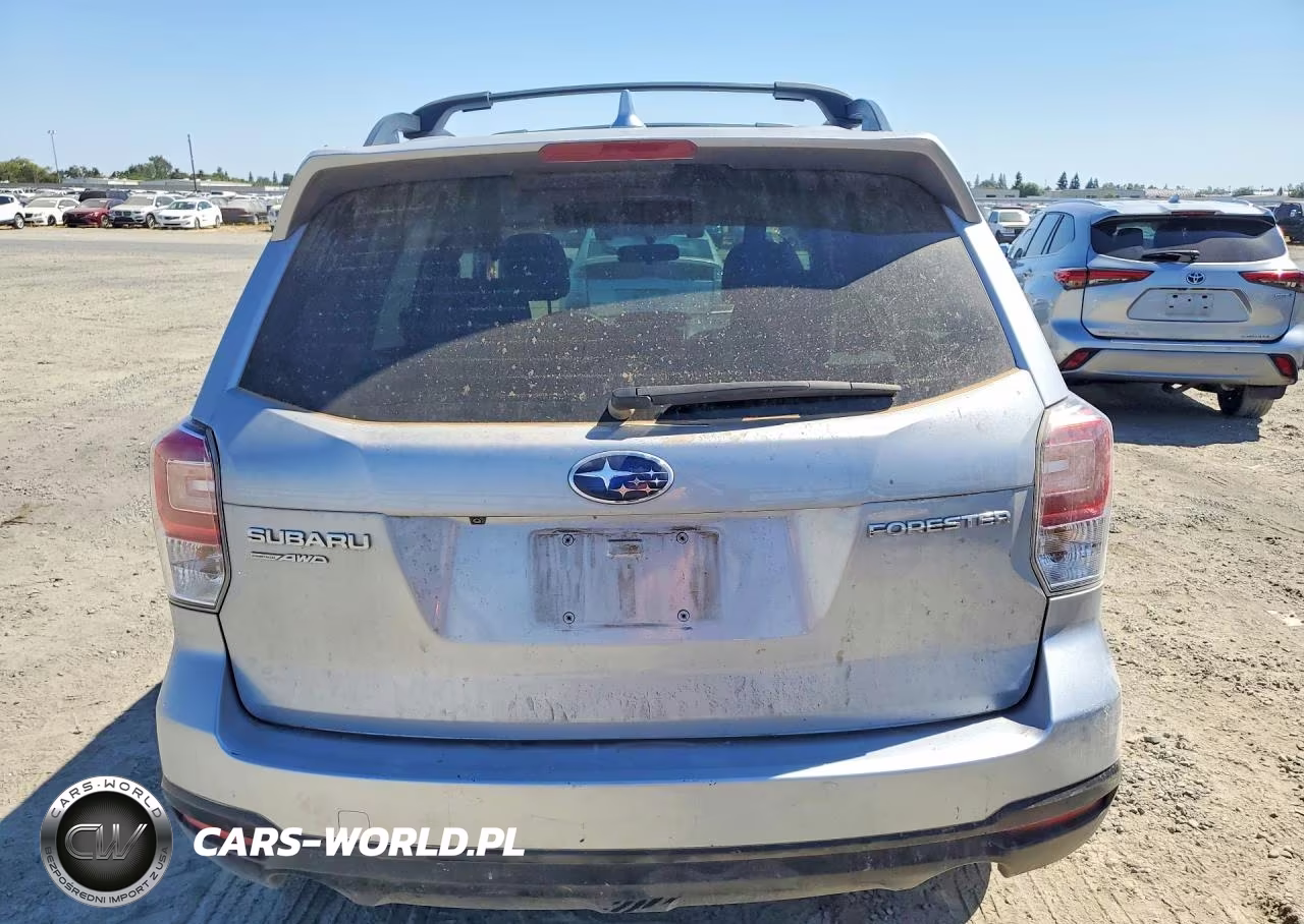 2018 Subaru Forester 2.5I Premium VIN:JF2SJAGC5JH415220 - 6