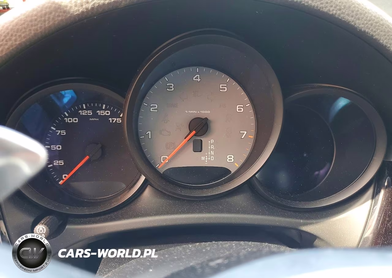 2020 Porsche Macan S VIN:WP1AB2A51LLB32870 - 9