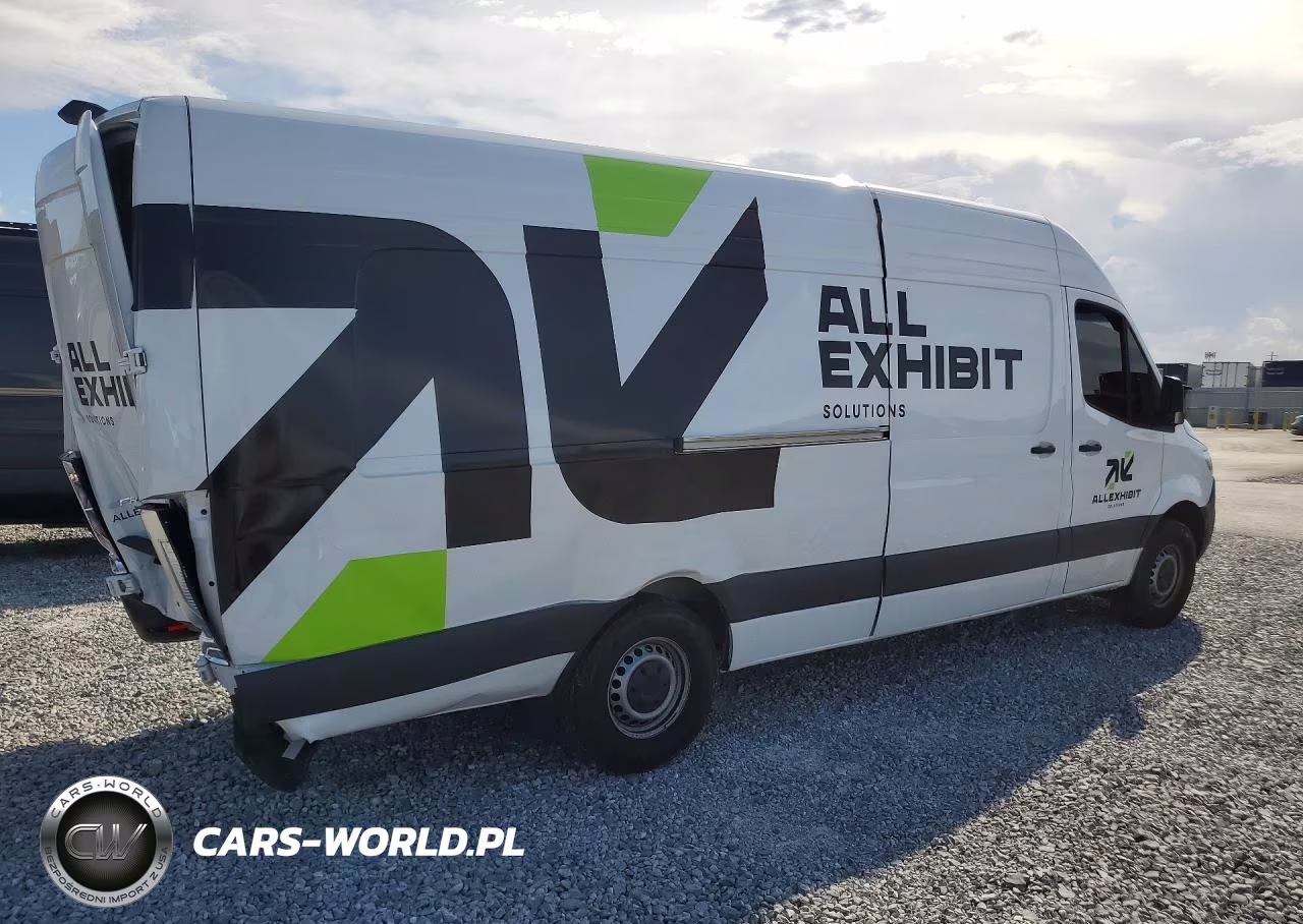 2024 Mercedes-Benz Sprinter 2500 Delivery Van VIN:W1Y4NDHYXRT175738 - 3