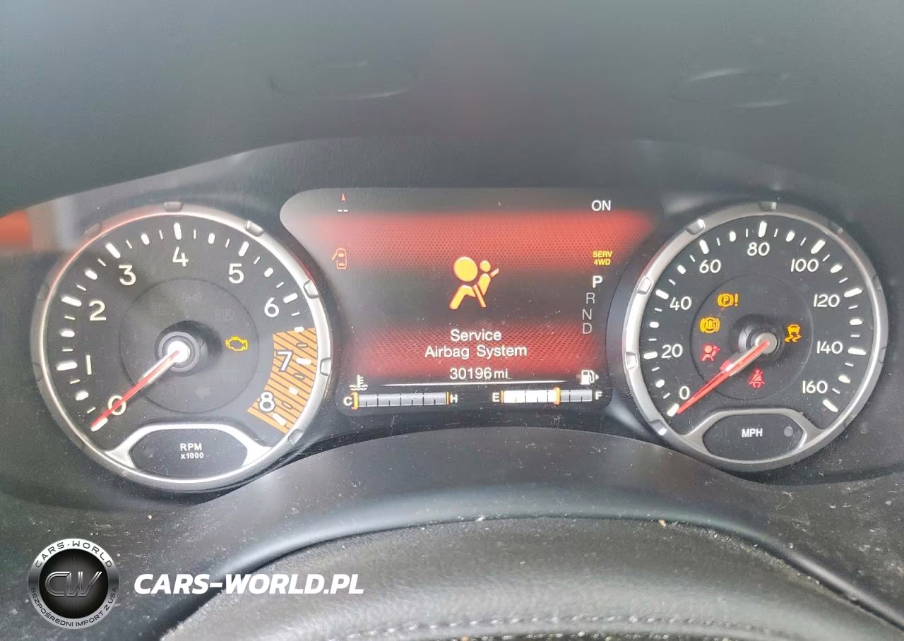 2023 Jeep Renegade Latitude VIN:ZACNJDB17PPP61495 - 9