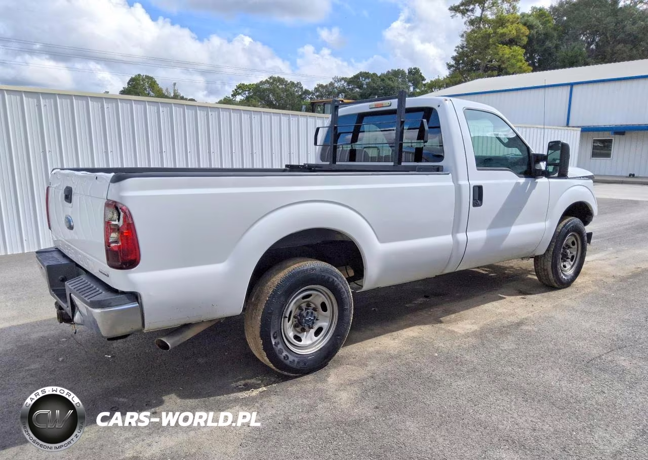 2015 Ford F250 Super Duty VIN:1FTBF2A67FED29781 - 3