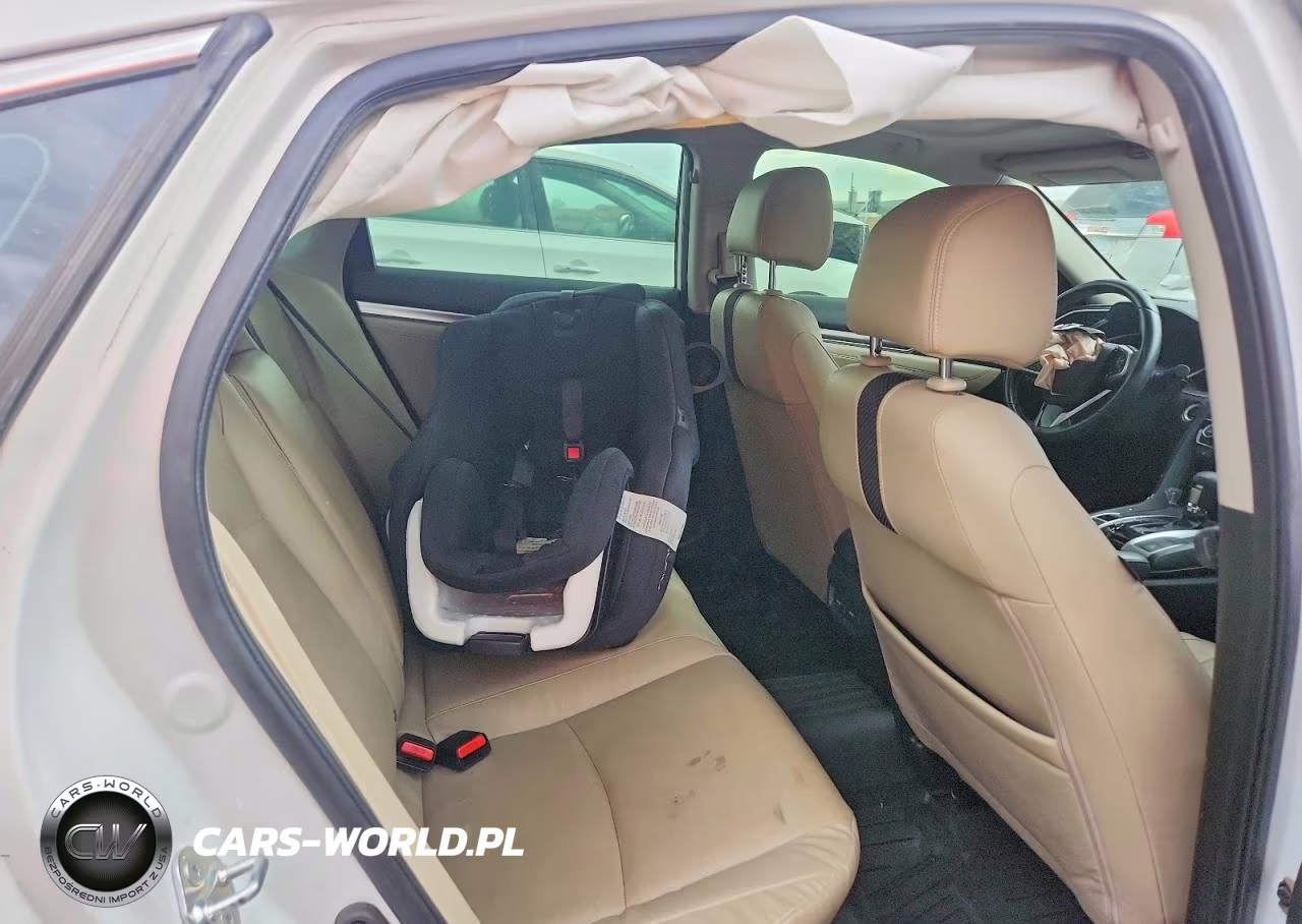 2019 Honda Civic Touring VIN:JHMFC1F99KX002335 - 10
