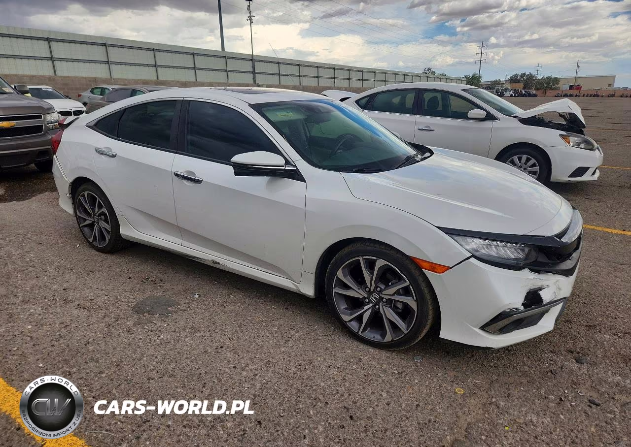 2019 Honda Civic Touring VIN:JHMFC1F99KX002335 - 4