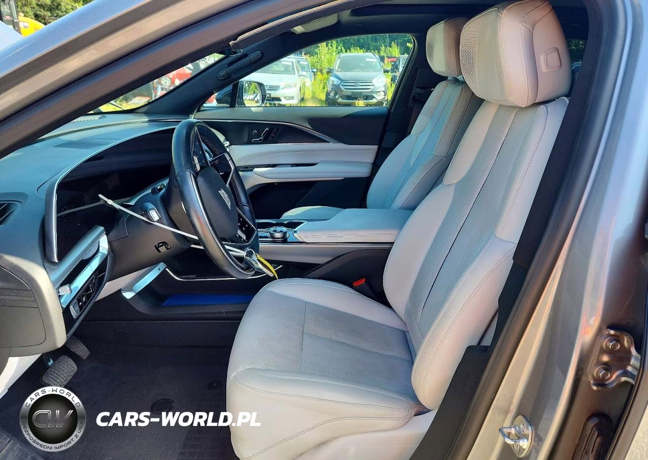 2024 Cadillac Lyriq Luxury VIN:1GYKPRRLXRZ115374 - 7