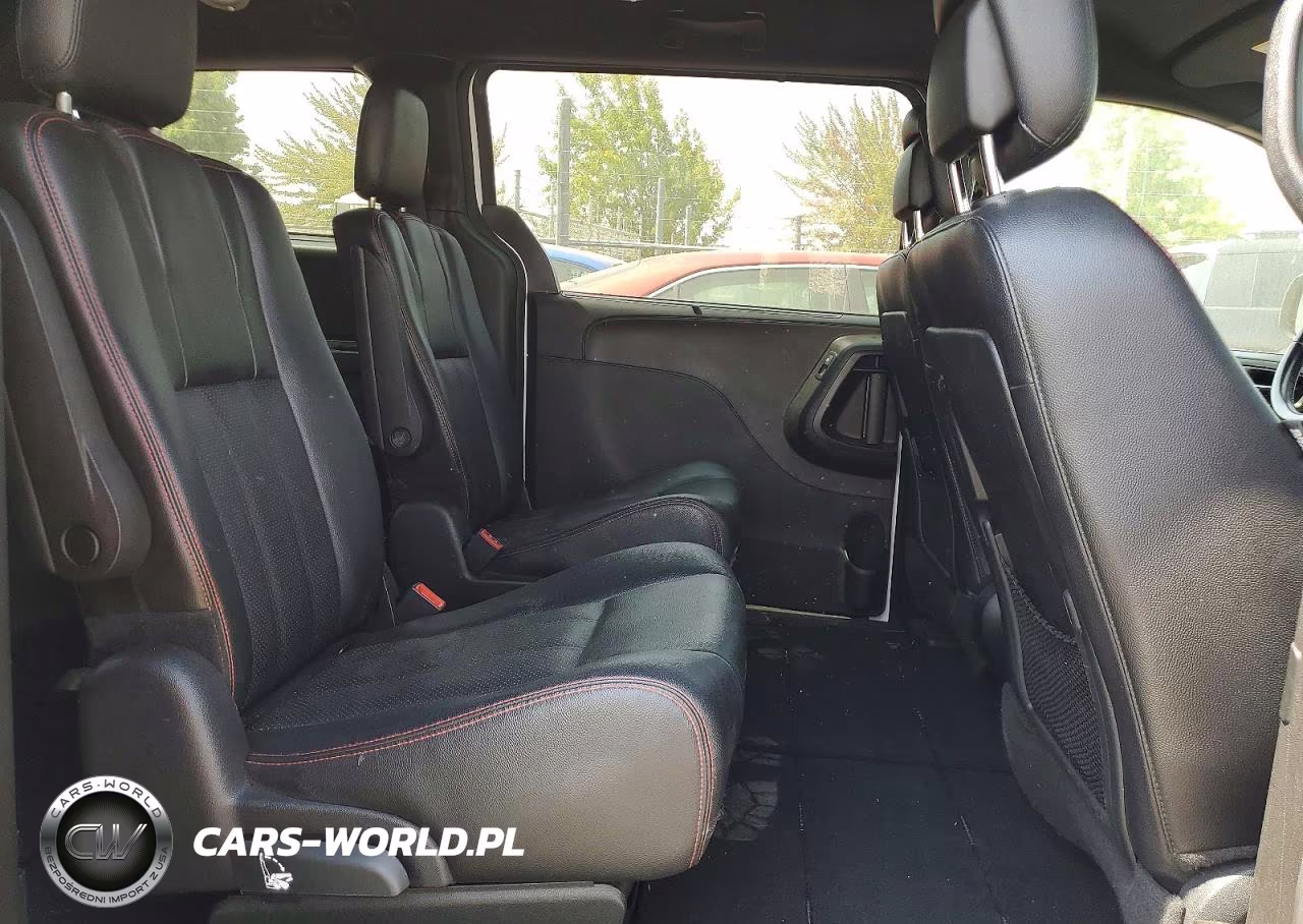 2019 Dodge Grand Caravan Gt VIN:2C4RDGEG2KR760885 - 11