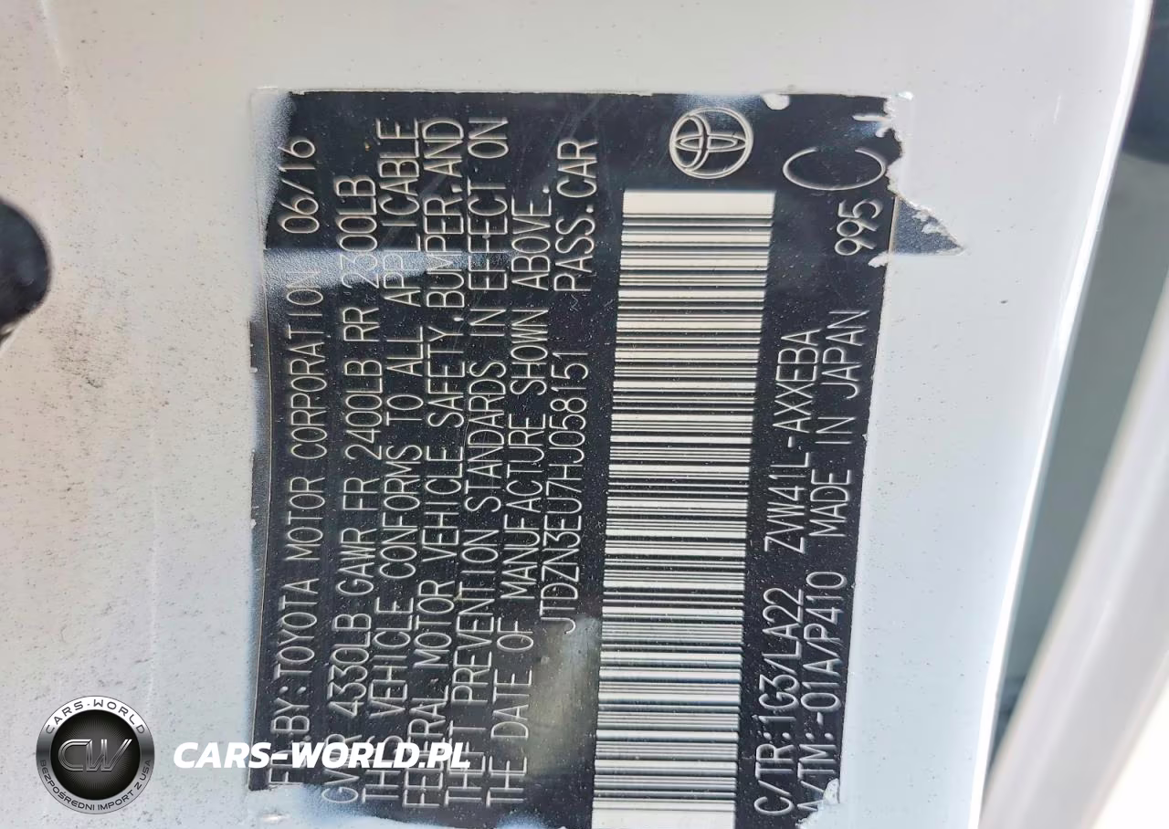 2017 Toyota Prius V Five VIN:JTDZN3EU7HJ058151 - 12