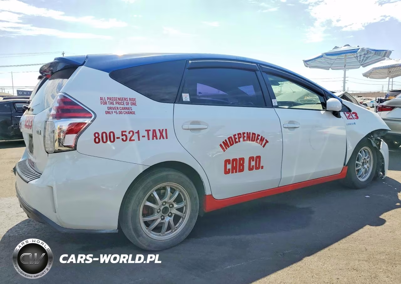 2017 Toyota Prius V Five VIN:JTDZN3EU7HJ058151 - 3