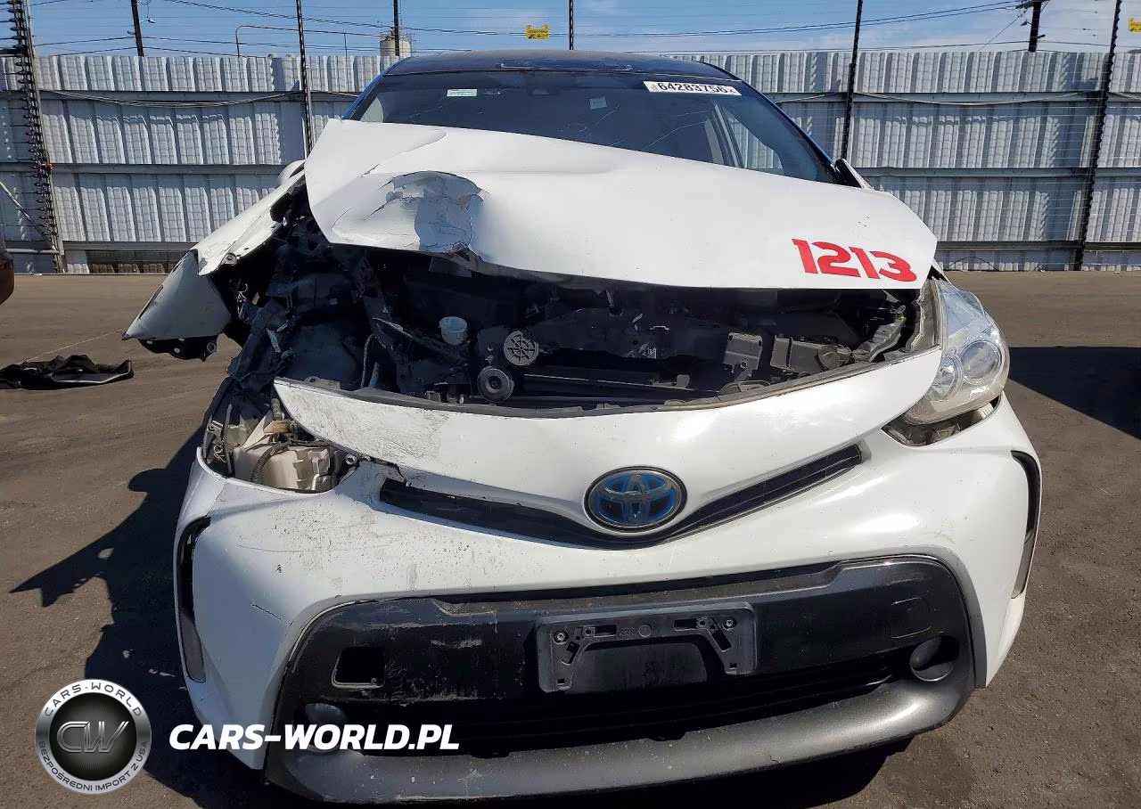 2017 Toyota Prius V Five VIN:JTDZN3EU7HJ058151 - 5