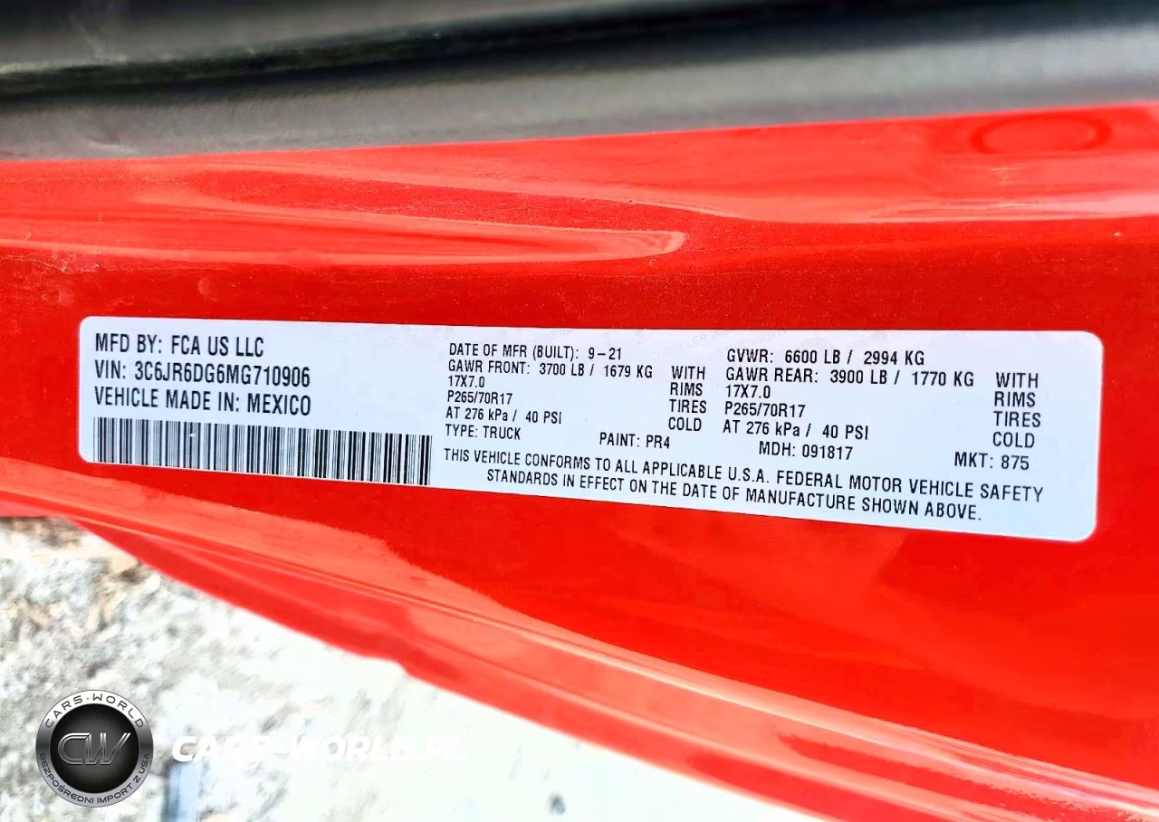 2021 Ram 1500 Classic Tradesman VIN:3C6JR6DG6MG710906 - 12