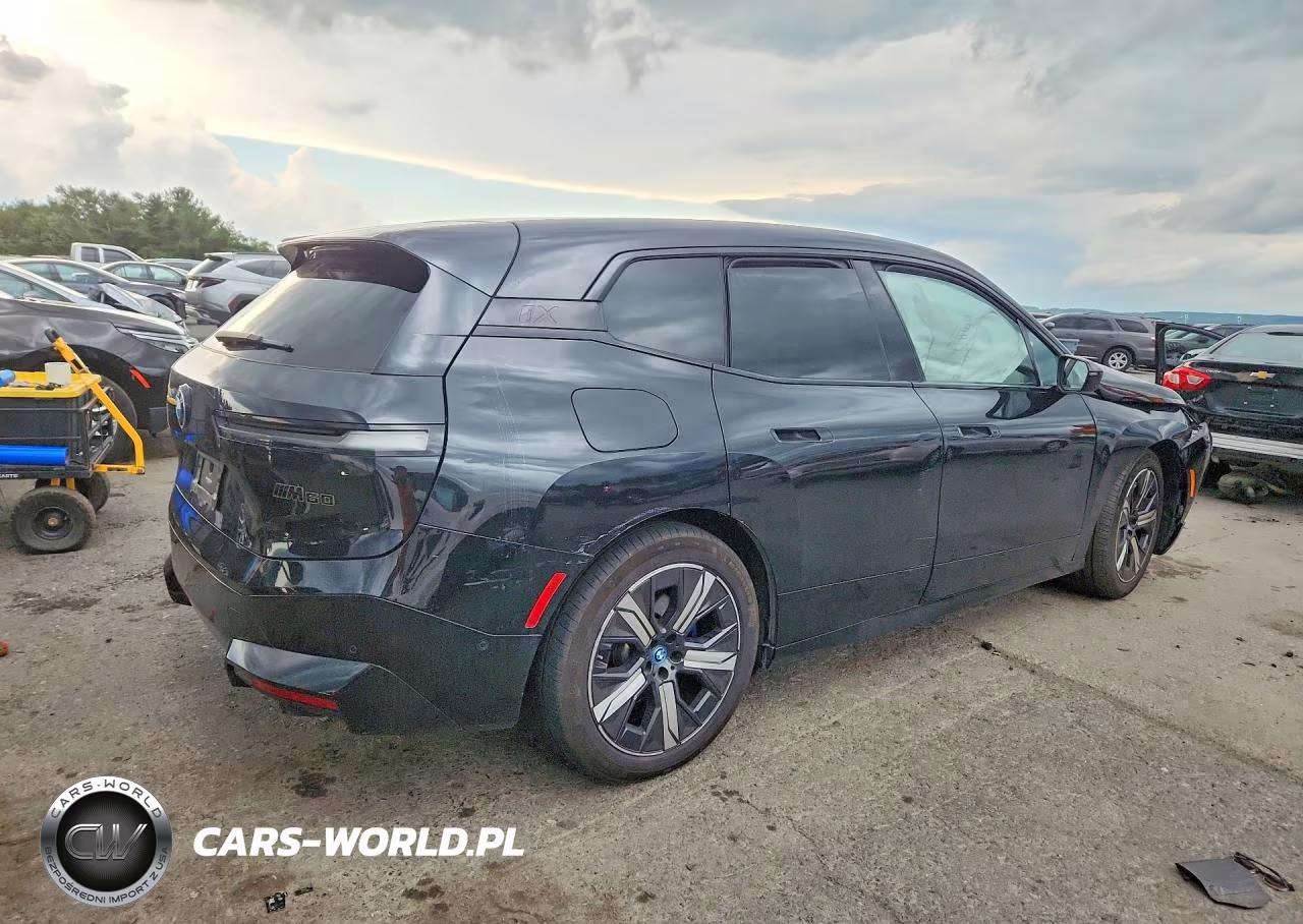 2023 BMW Ix M60 VIN:WB533CF07PCK57903 - 3