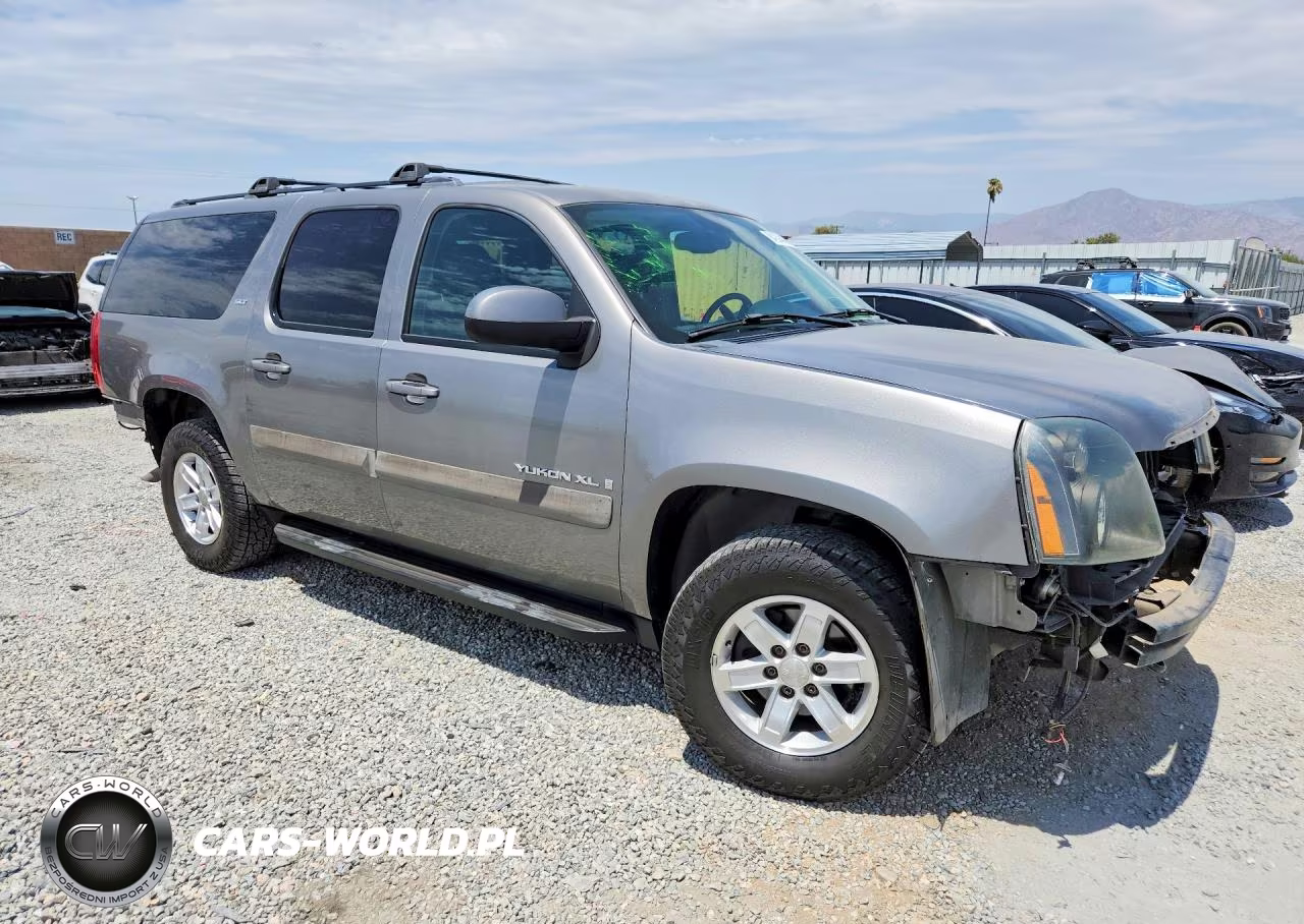 2008 GMC Yukon Xl C1500 VIN:1GKFC16098R132636 - 4