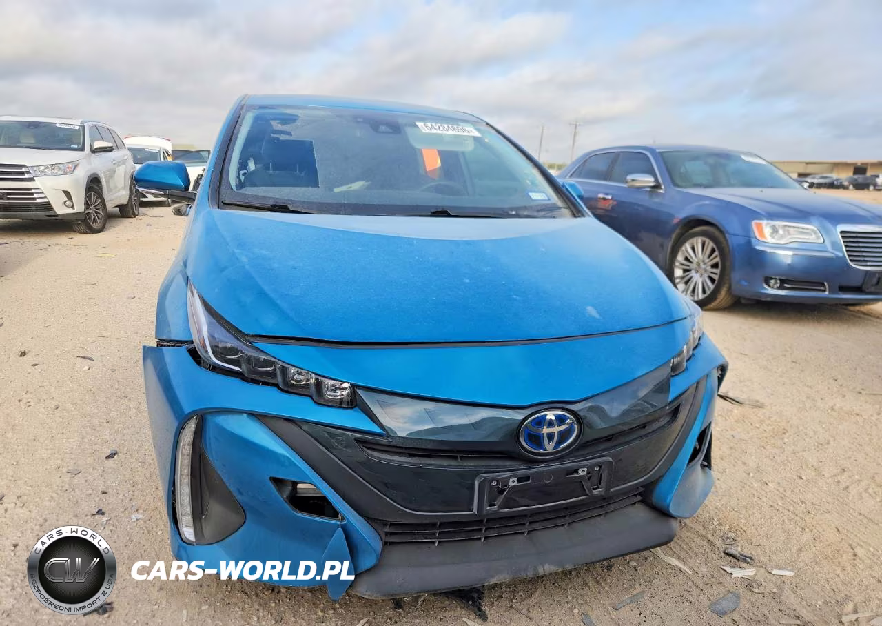 2019 Toyota Prius Prime Premium VIN:JTDKARFP4K3119444 - 5