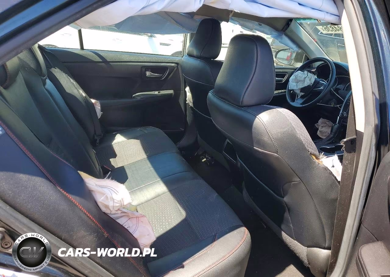 2015 Toyota Camry Se VIN:4T1BF1FK7FU900526 - 10
