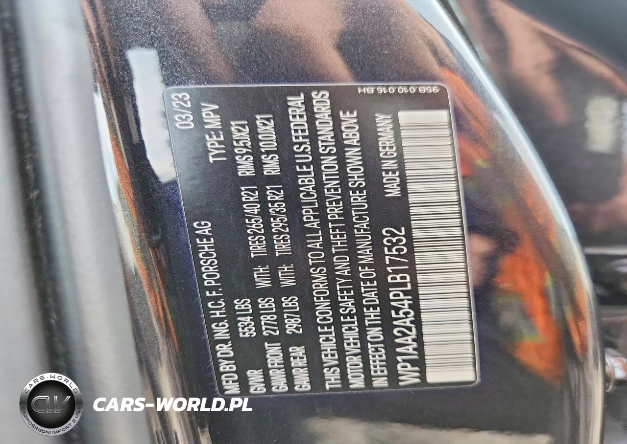 2023 Porsche Macan Base VIN:WP1AA2A54PLB17532 - 12