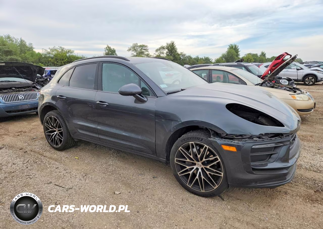 2023 Porsche Macan Base VIN:WP1AA2A54PLB17532 - 4