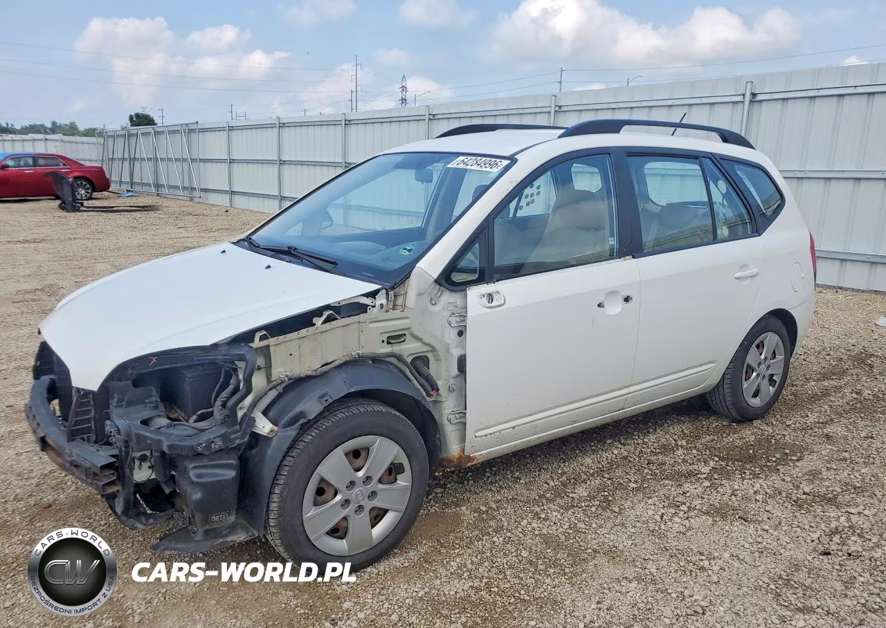2009 Kia Rondo Base – zdjęcie 1 z 13