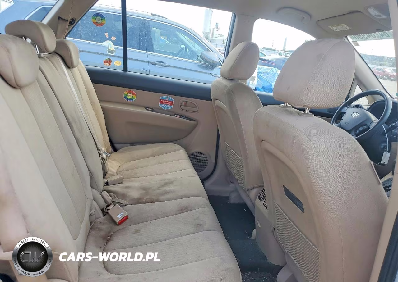 2009 Kia Rondo Base VIN:KNAFG528197237202 - 11
