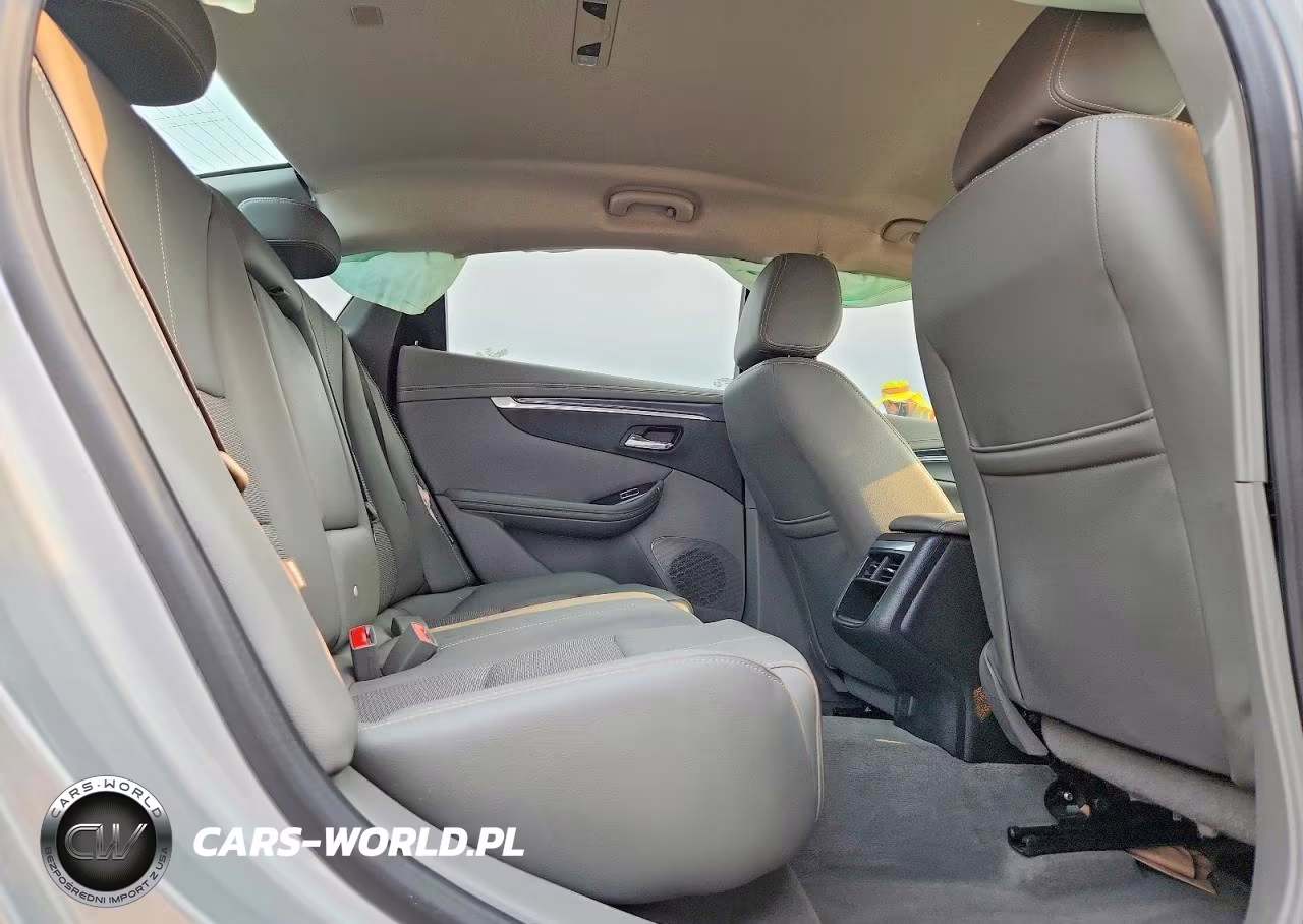 2018 Chevrolet Impala Lt VIN:1G1105SA0JU150832 - 10