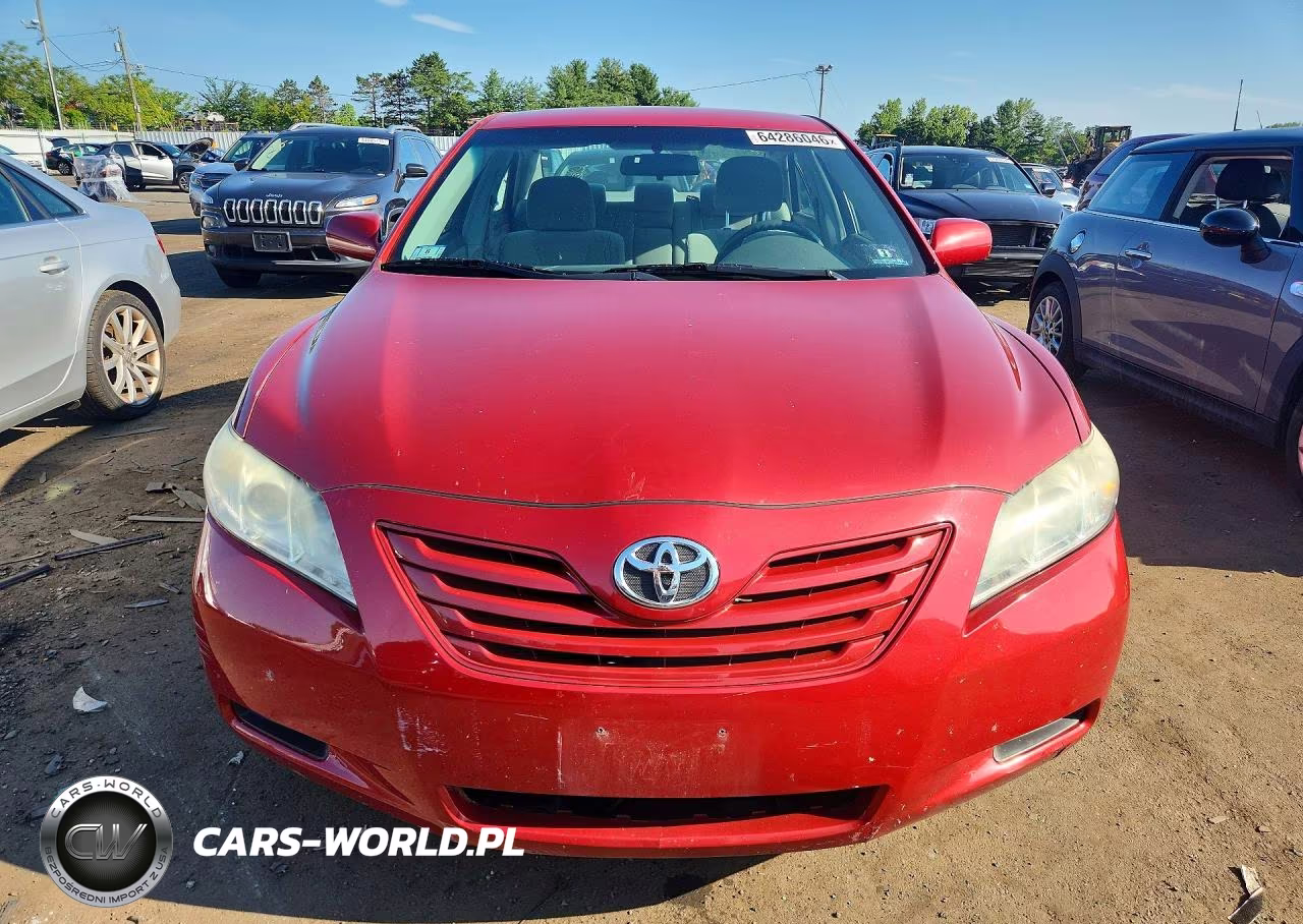 2009 Toyota Camry Le VIN:4T1BE46K79U370745 - 5