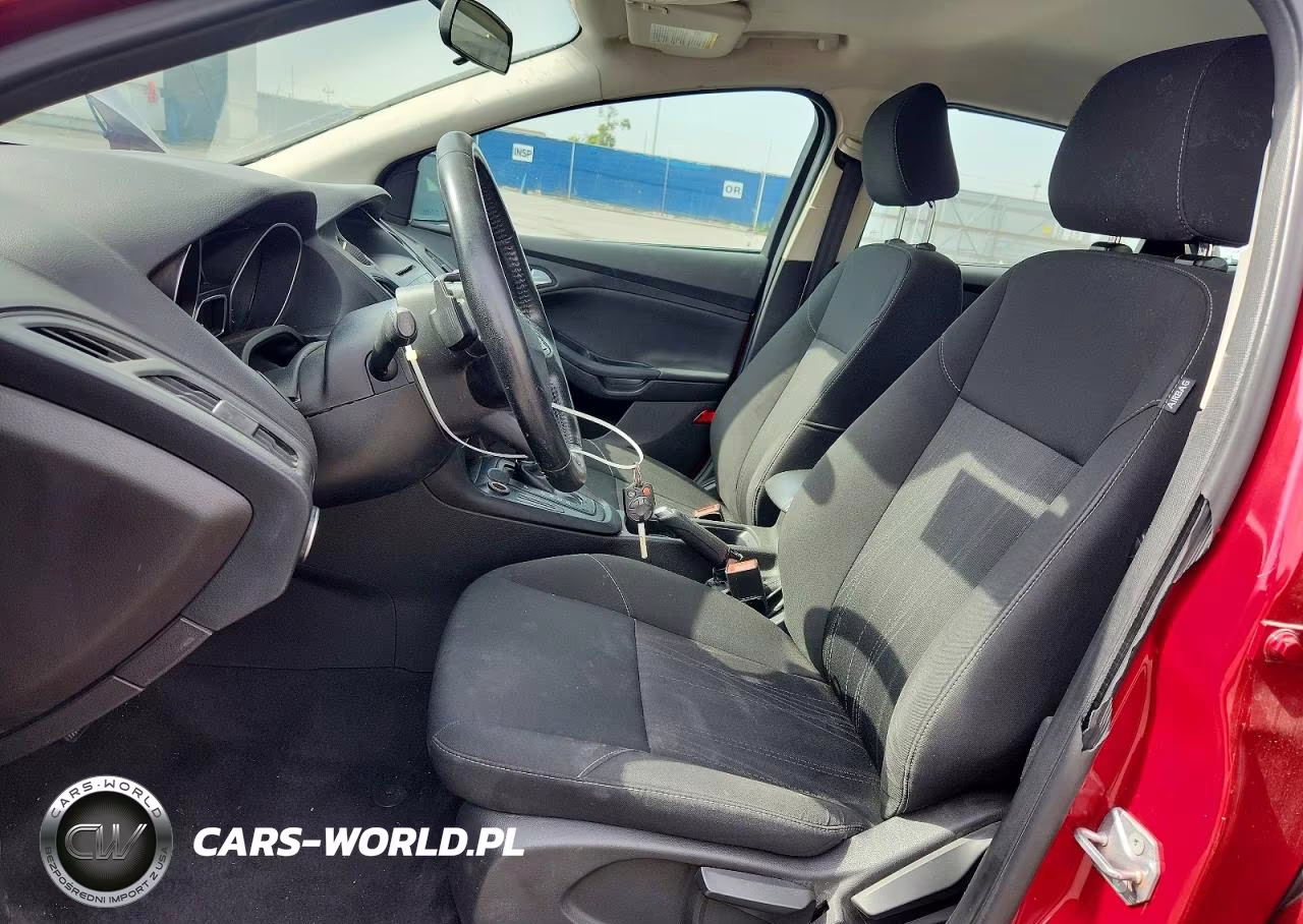 2015 Ford Focus Se VIN:1FADP3F27FL349113 - 7