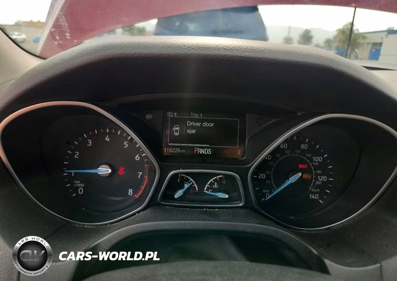 2015 Ford Focus Se VIN:1FADP3F27FL349113 - 9