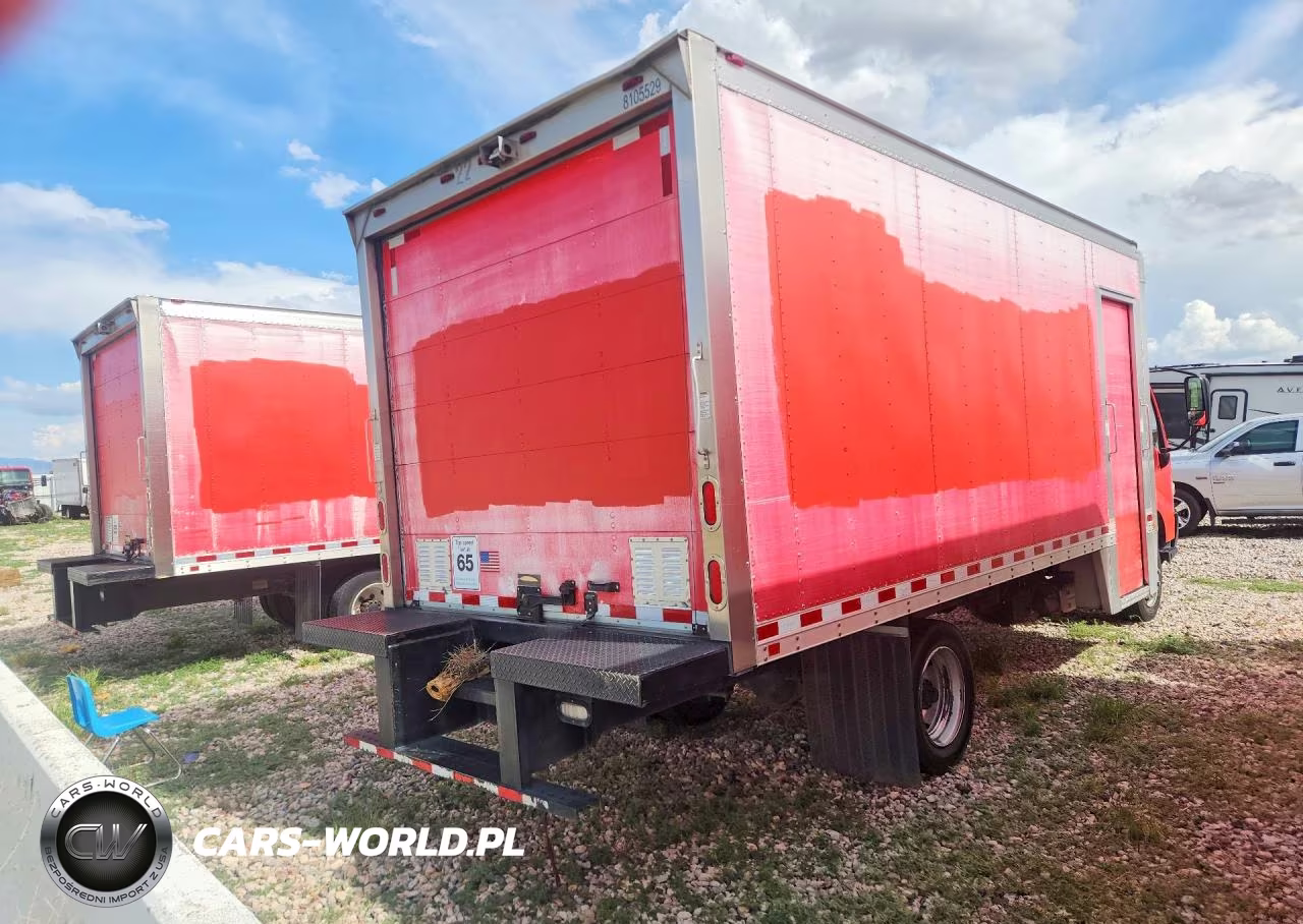 2017 Hino 195 Box Truck VIN:JHHSDM2H3HK005827 - 3